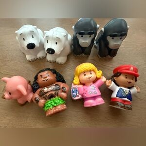 Fisher Price Little People Animal and People Lot of 8
